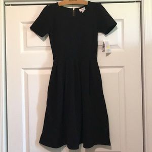 NWT LuLaRoe XS Noir Amelia